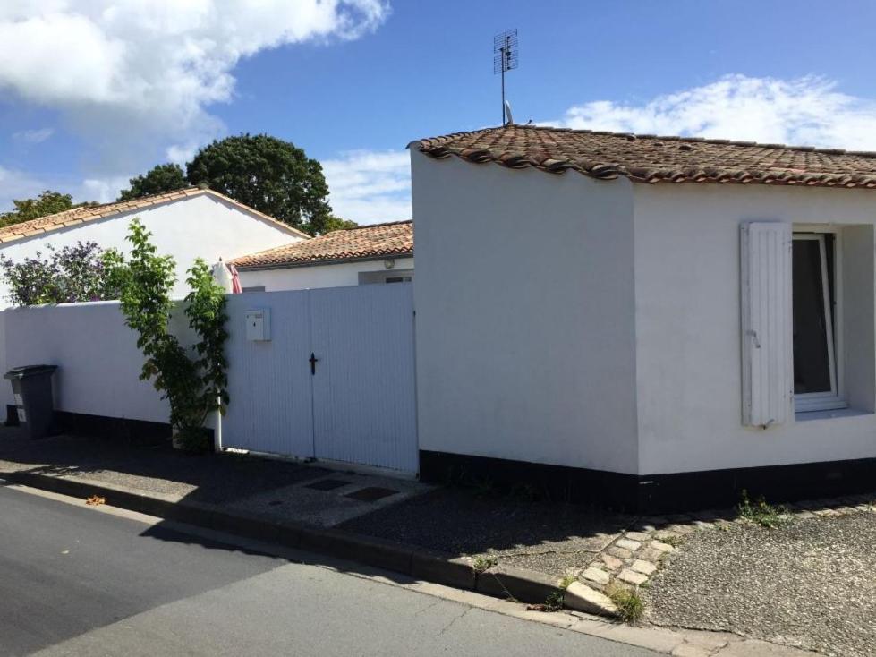 clos de la poudriere Saint-Martin-de-Ré Exterior foto